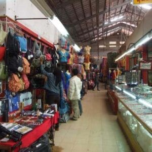 ตลาดดาวเรือง