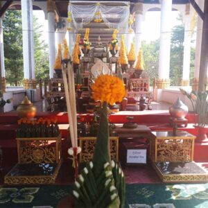 หอไหว้ต้นไม้มณีโคตร
