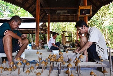 บ้านปะอาว